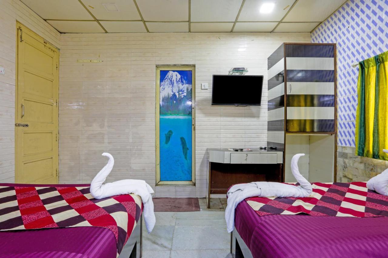 Terminus Hotel Bandra Мумбаї Екстер'єр фото