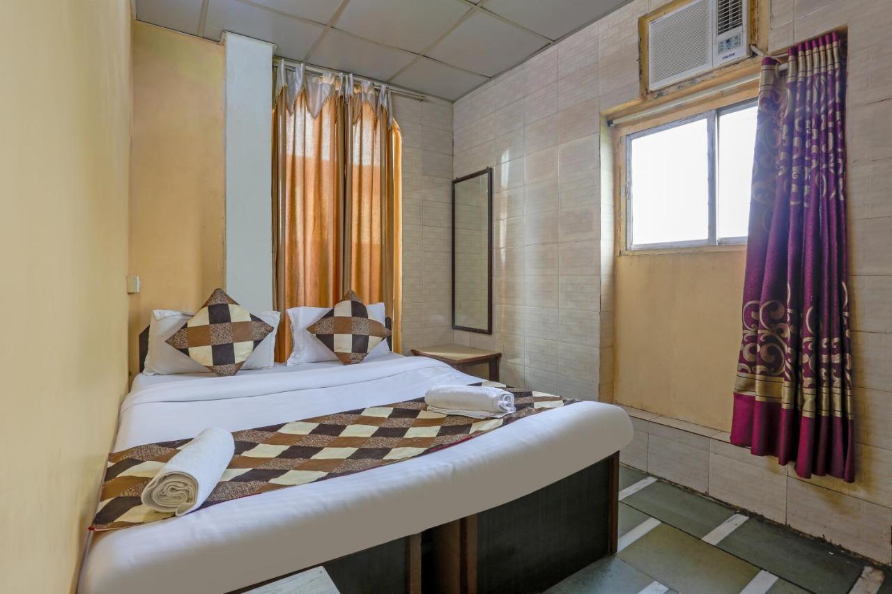 Terminus Hotel Bandra Мумбаї Екстер'єр фото
